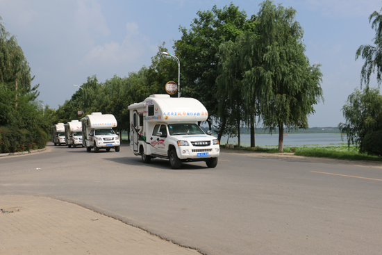 “房車(chē)游中原”活動(dòng)助力2015淮陽(yáng)龍湖賞荷月